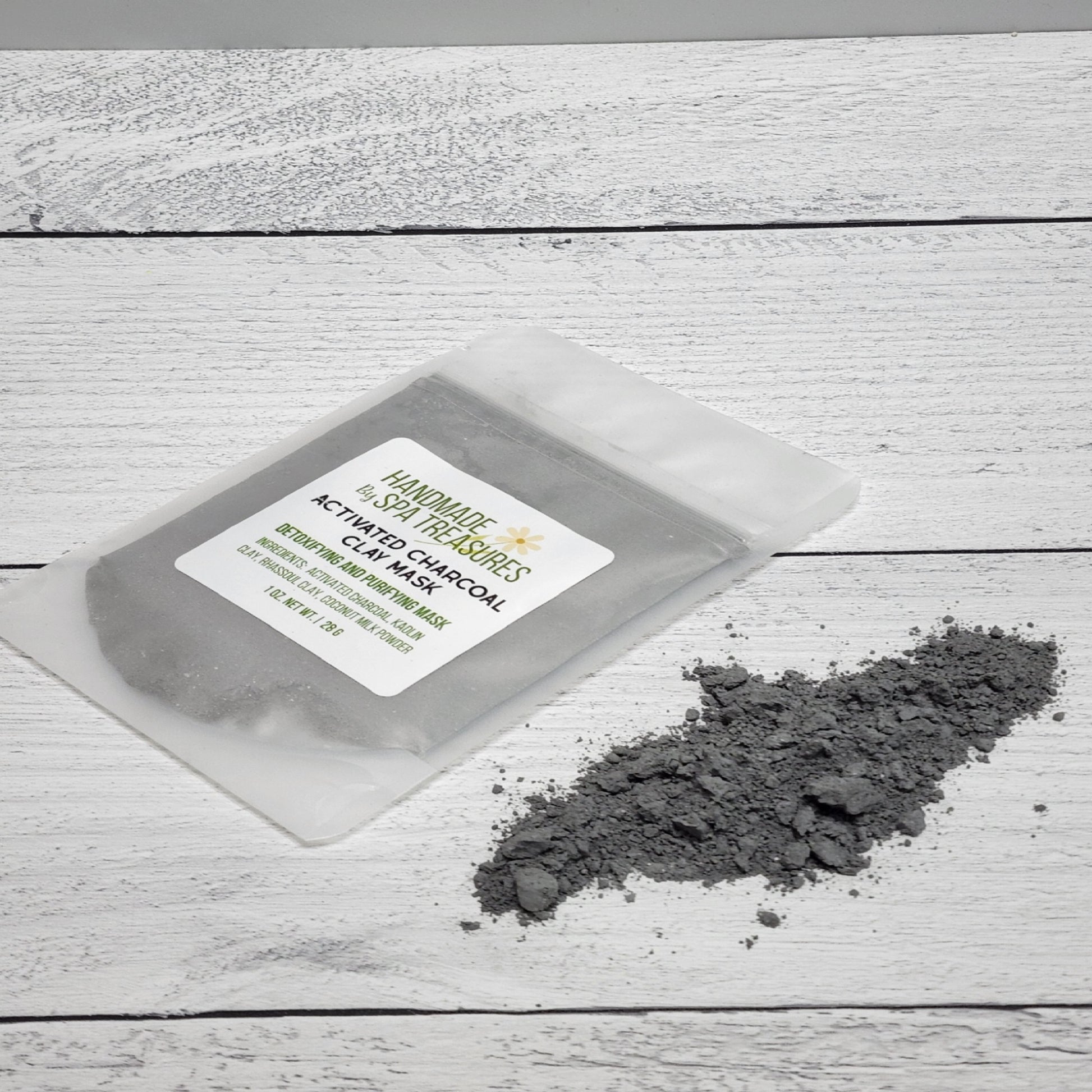 This powerful mineral rich mask works to improve your skin's vitality, cleanses the skin, unclogs pores, absorbs toxins, and helps to reduce acne breakouts. The result is smooth, supple, and even-toned skin.